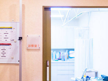穂波クリニック 診察室1 入口